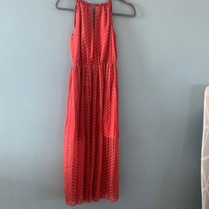 Pleated midi dress with polka dot design, size XS.